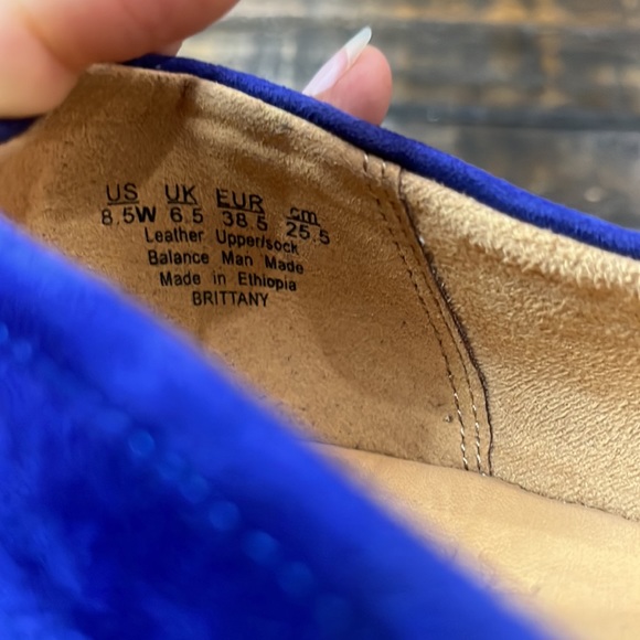 Blue flats, Naturalizer Brittany Suede Ballet Flat shoes, like new - Picture 7 of 7